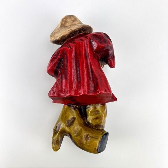 Vintage Folk Art Wood Hand Carved and Painted Peasant Accordion Player - Picture 3 of 8